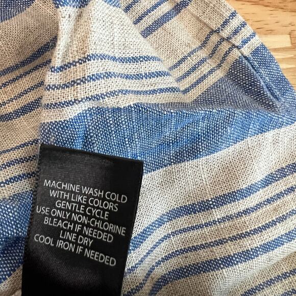 Torrid Women's Plus Size Linen Blend Button-Front Crop Tank - Size 5 - NWT - Picture 4 of 10